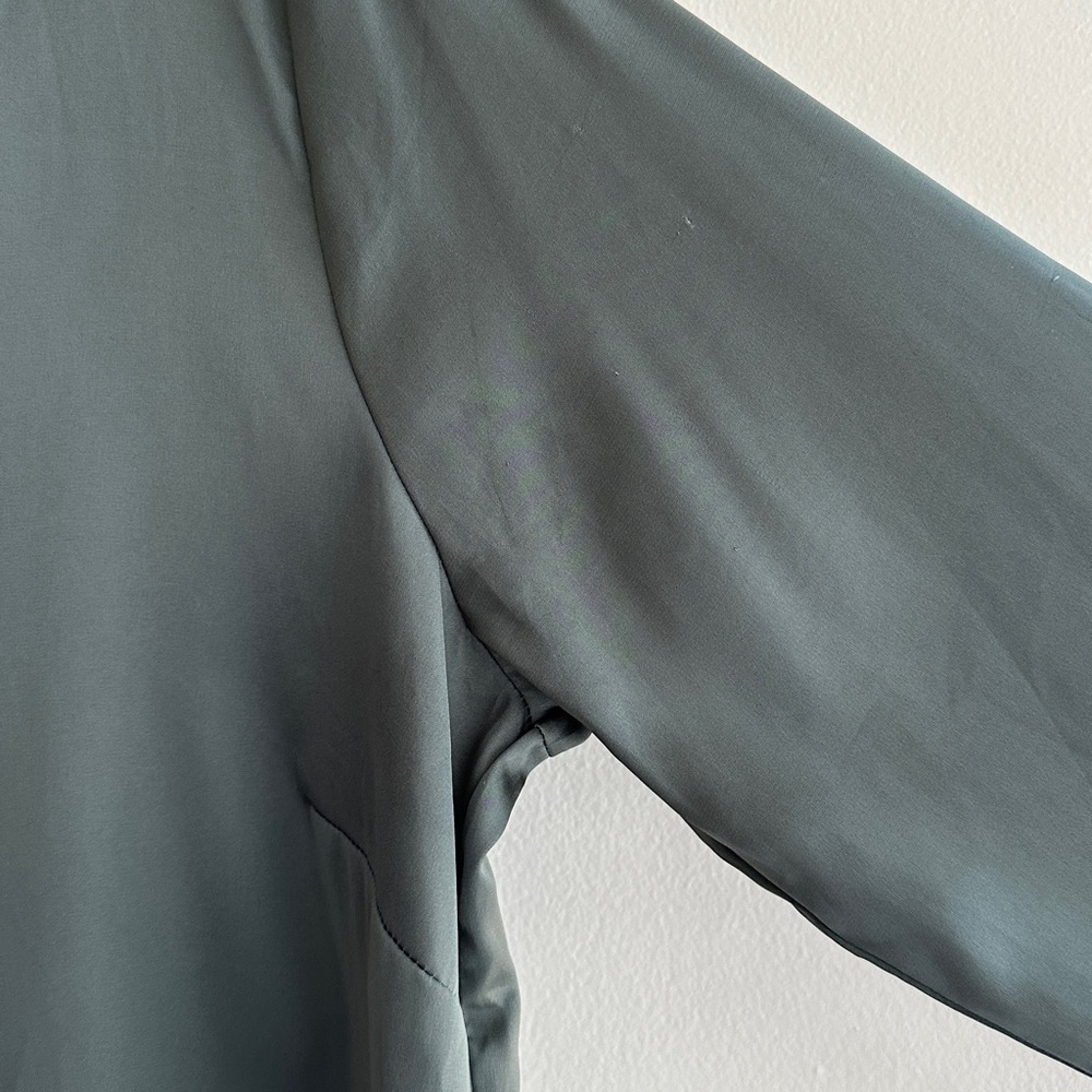 H&M Green Satin Button Down Shirt, Size Large - Picture 14 of 16